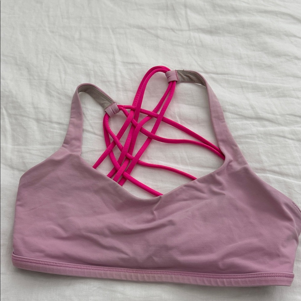 Lululemon free to be bras - Picture 6 of 6